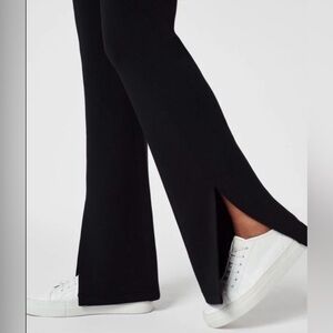 Spanx AirEssentials Slim Flare Pant With Front Slit - Black *no tag